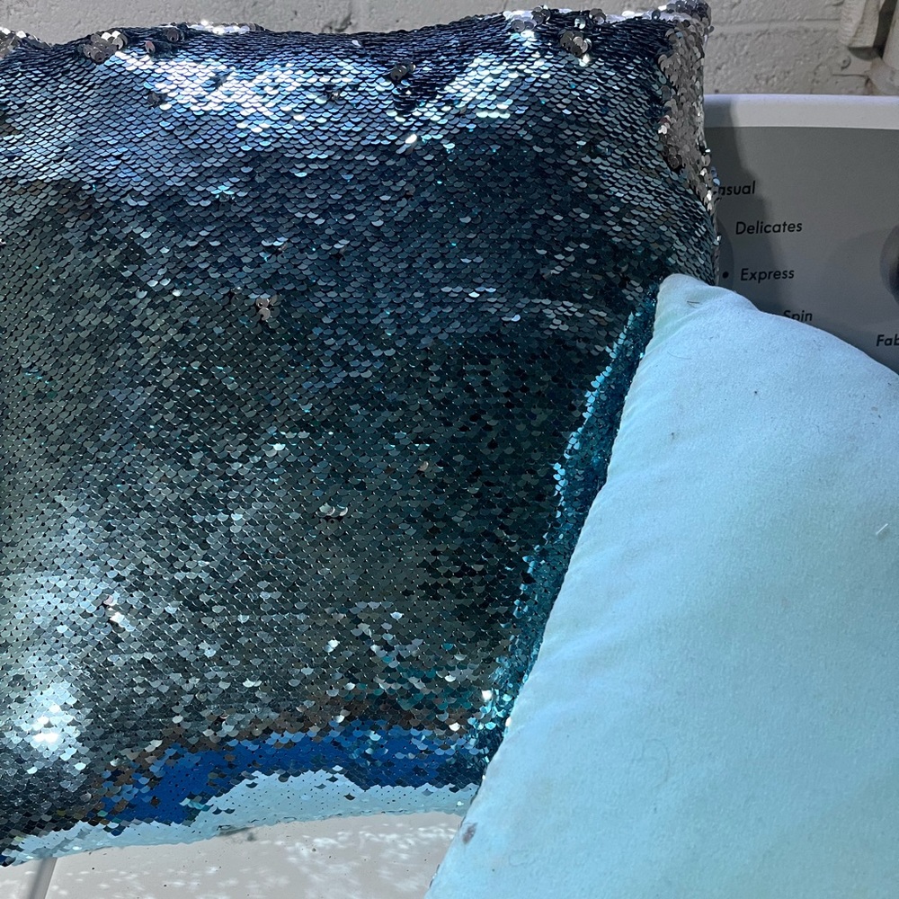 Set of 2 18” X 18” Teal/Silver Sparkling Decorative Throw Pillows